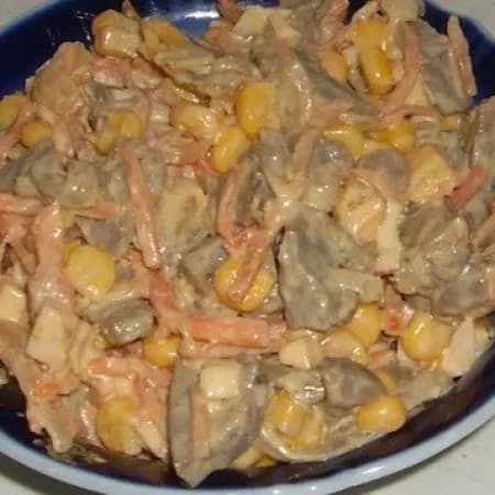 Салат "Сырное сердце"