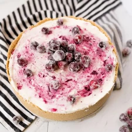 Чизкейк с клюквой