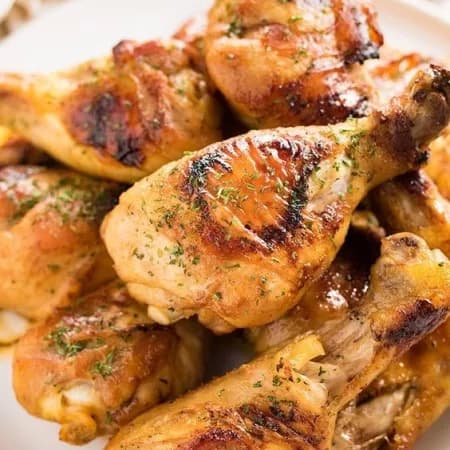 Куриные ножки с пармезаном и чесноком