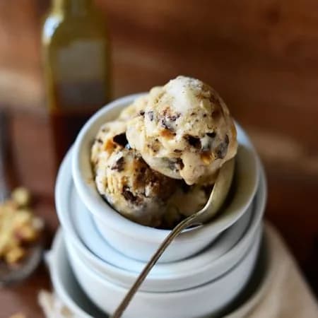 Мороженое с кокосом