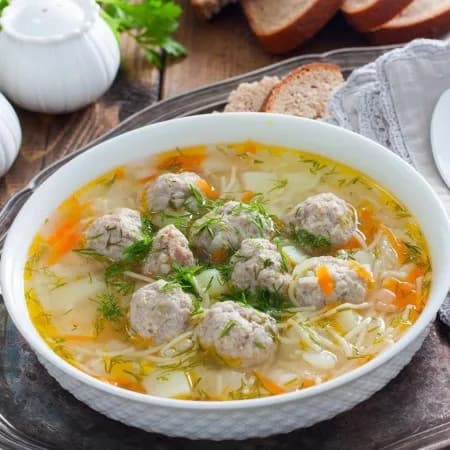 Суп с фрикадельками