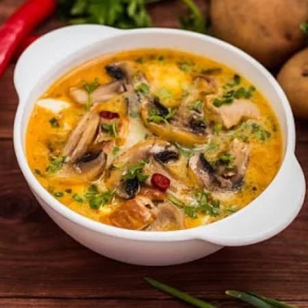 Суп грибной с яйцом