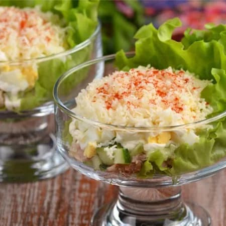 Салат с тунцом