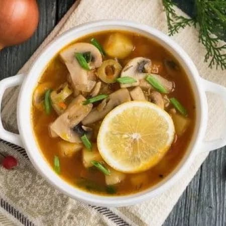 Солянка с шампиньонами