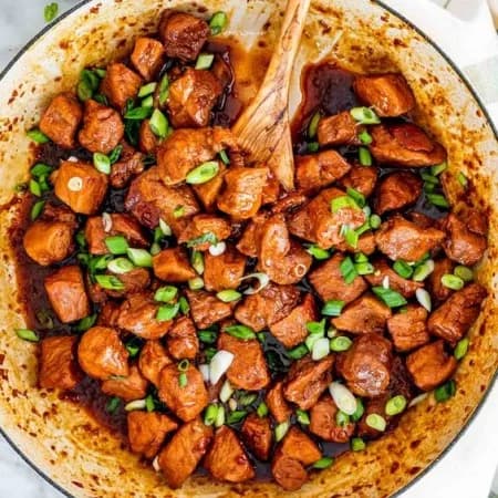 Pork stewed in cheese sauce