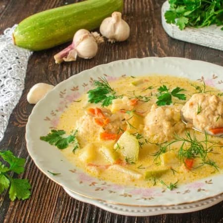 Сырный суп с фрикадельками