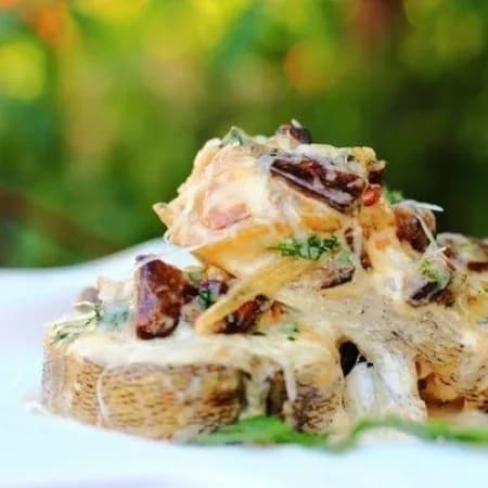 Судак с грибами