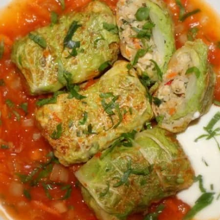 Peking cabbage stuffed cabbage