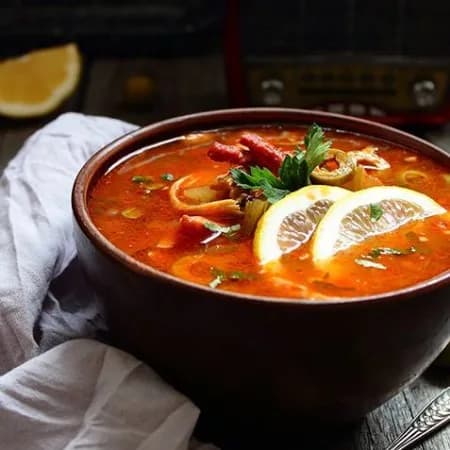 Солянка мясная