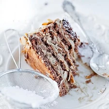 Пирожное шоколадно-кокосовое