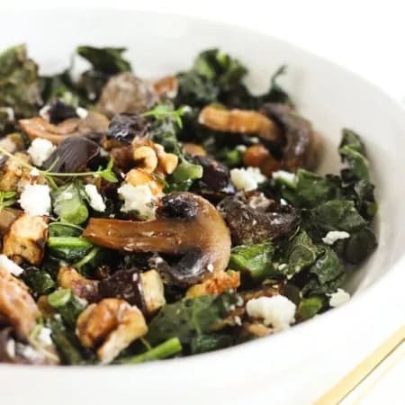 Баклажаны с грибами и беконом