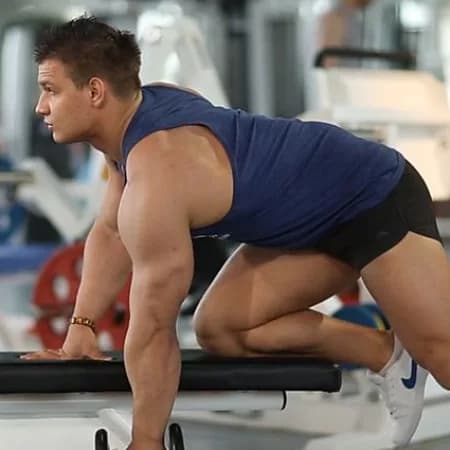 Dumbbell Incline Row