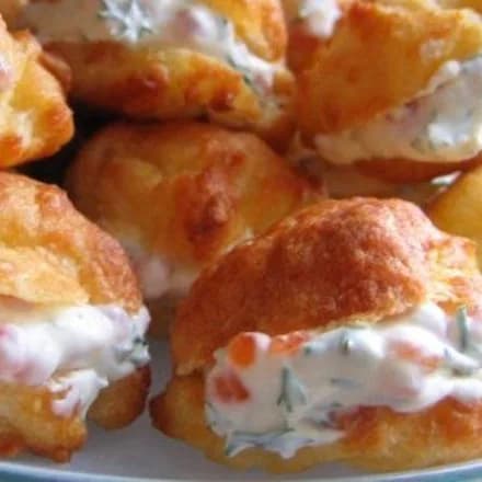 Профитроли сырные