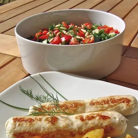 Нежные домашние сосиски из куриного филе