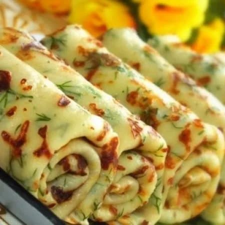 Блинчики с зеленью и сырно-грибной начинкой
