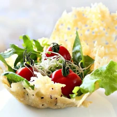 Салат с языком