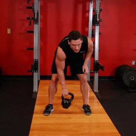 «Восьмерки» с гирей