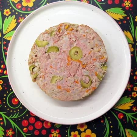 Ветчина куриная с оливками