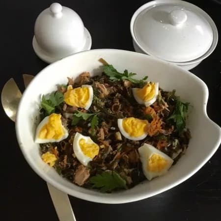 Салат с тунцом